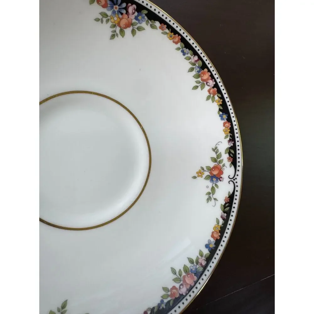Wedgwood Osborne R4699 Bone China Saucer England Black Floral Gold Trim Vintage